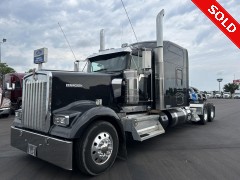 BUY KENWORTH W900 2021