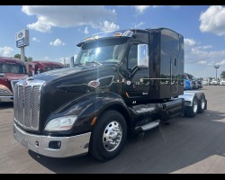 2020 Peterbilt 579 Trucks for sale